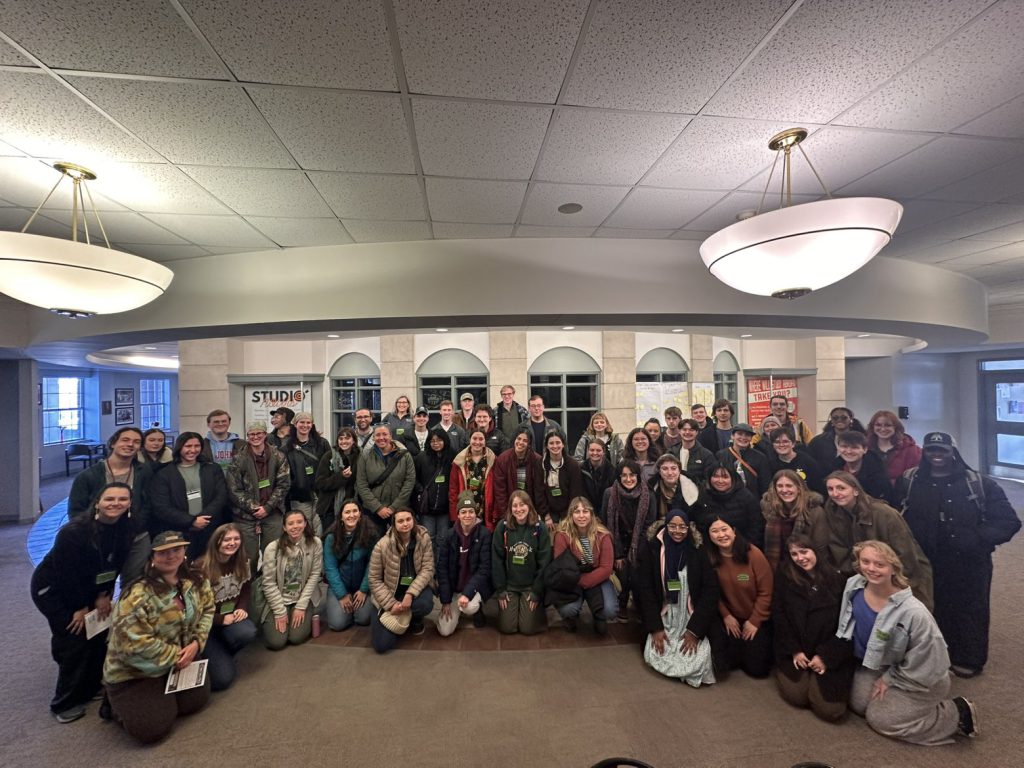 Large group of MWOLC attendees in Dewing.